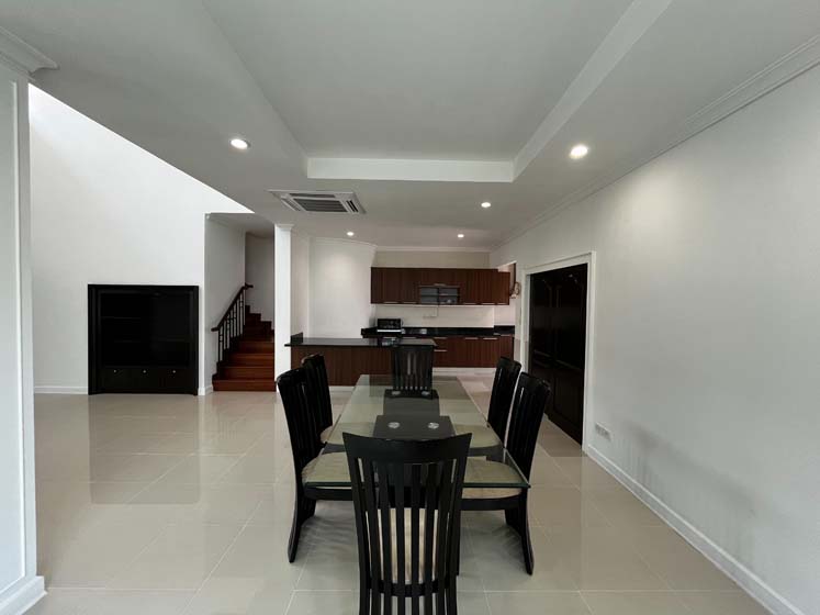 House with Shared Pool in Sukhumvit 